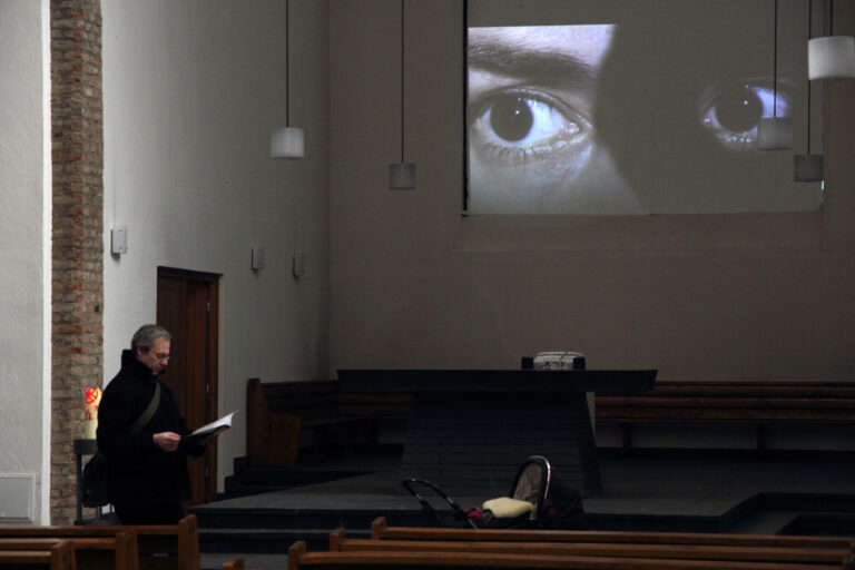 Installationsansicht"LUCID DREAM 2" 2014; Foto: Maaß